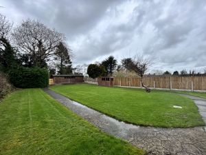 Photo 27- click for photo gallery